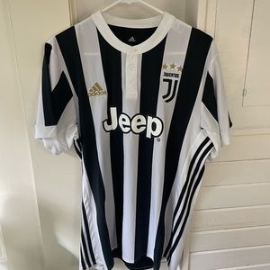 Juventus soccer jersey men’s L